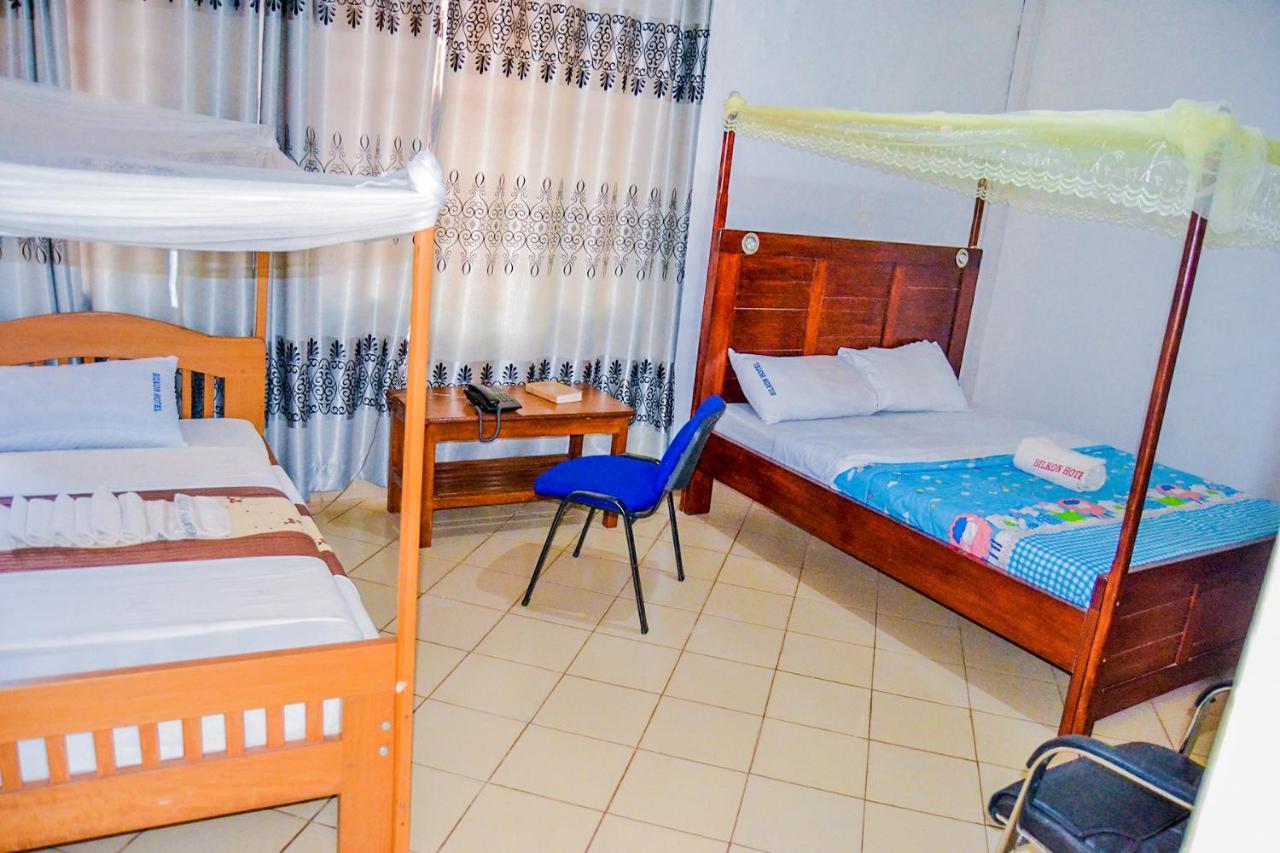 Bilkon Hotel Jinja Kültér fotó