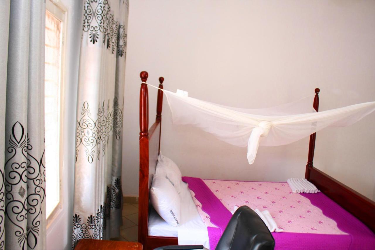 Bilkon Hotel Jinja Kültér fotó