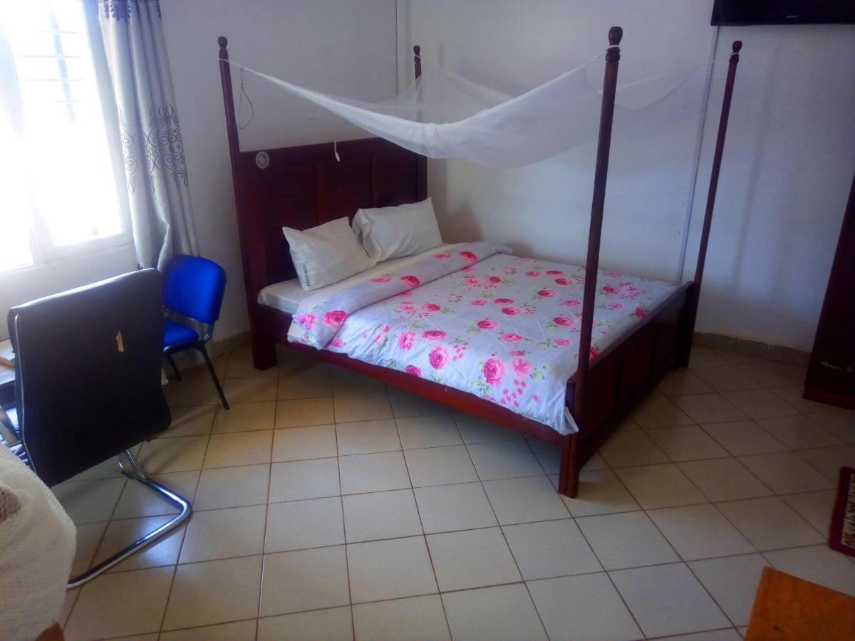 Bilkon Hotel Jinja Kültér fotó